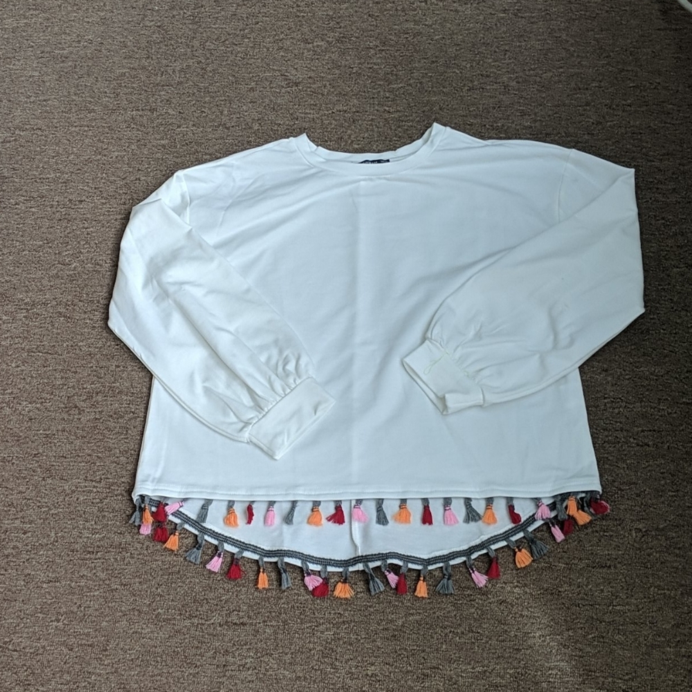 shein white T-shirt sweater with tassels size xs